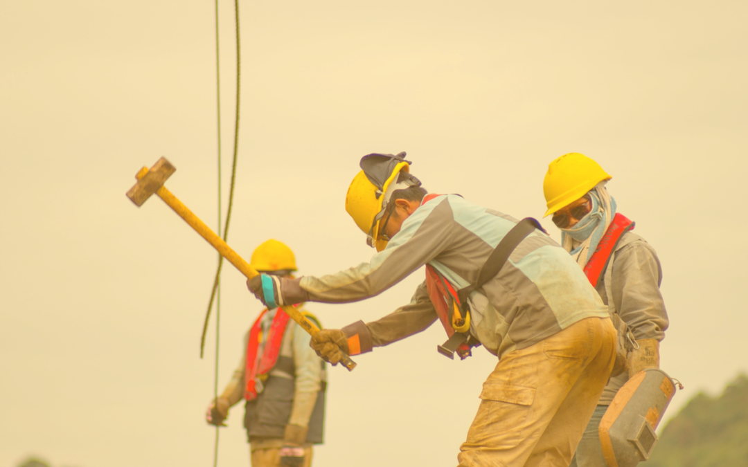 ouvriers au chantier, digitaliser paie